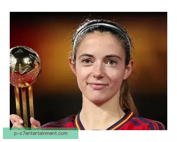 艾塔娜·邦马蒂凭女足欧冠世界杯双冠荣膺女子金球奖世界足球小姐